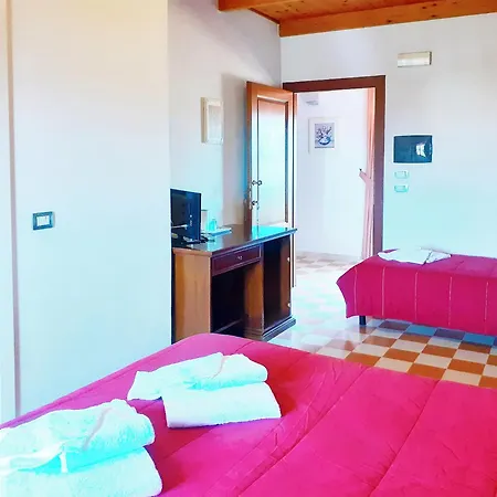 Maria Pia בית הארחה