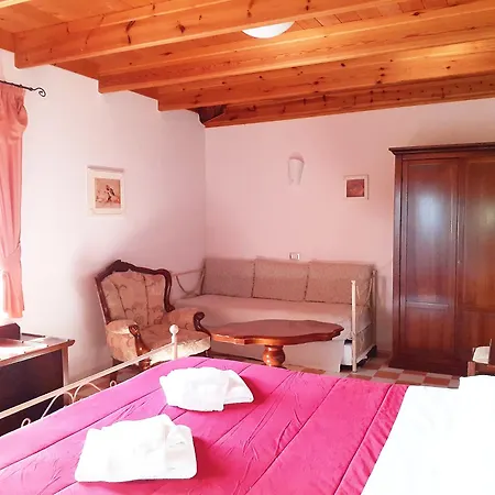 Maria Pia بيت ضيافة 3*